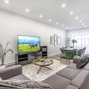  Apartment Spacious 5-bed Oasis In The Heart Of Downtown-5 Min To Bell Center, Free Parking Canada