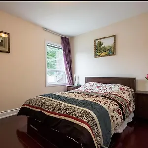Lili Garden Гостевой дом Торонто